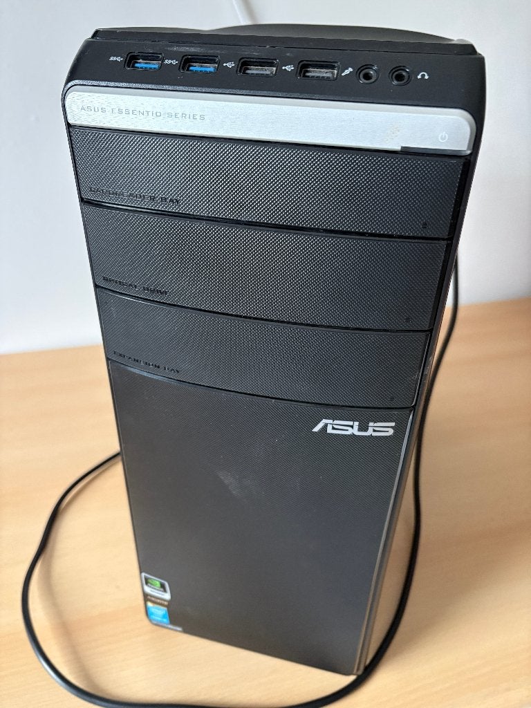 Asus desktop | RTX 1050 TI 4 gb | 16 gb, Ophalen, Gebruikt, HDD, Intel Core i5