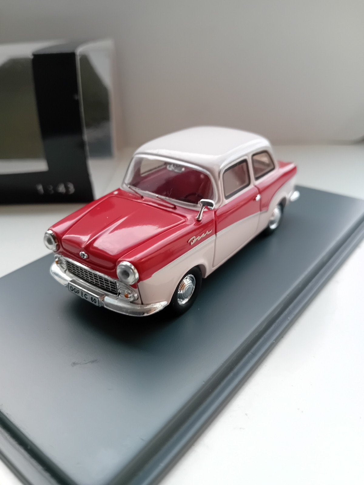 Glas Isar T 700 Neo Scale Models., Ophalen of Verzenden, Zo goed als nieuw, Auto, Overige merken