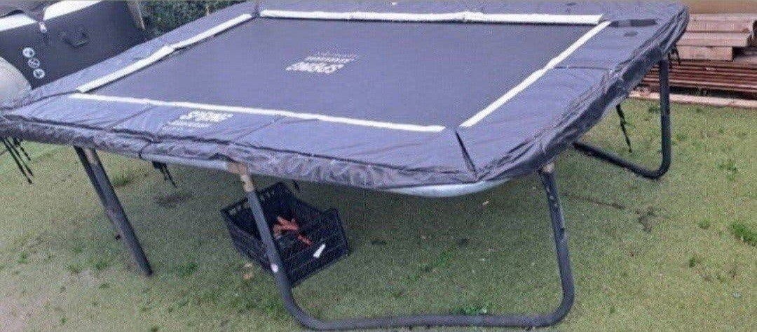 trampoline, Kinderen en Baby's, Speelgoed | Buiten | Trampolines, Ophalen of Verzenden, Zo goed als nieuw