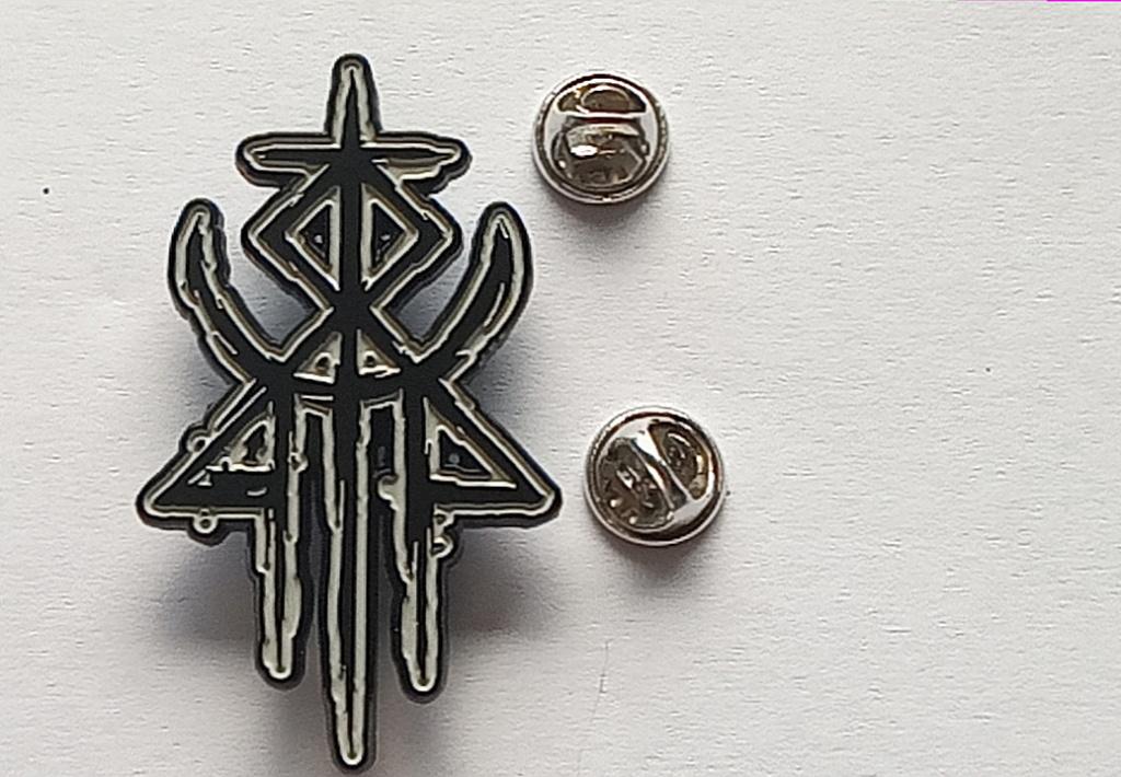 Lorna Shore  vrij mooie shaped pin badge speld n1, Verzenden, Nieuw, Overige typen