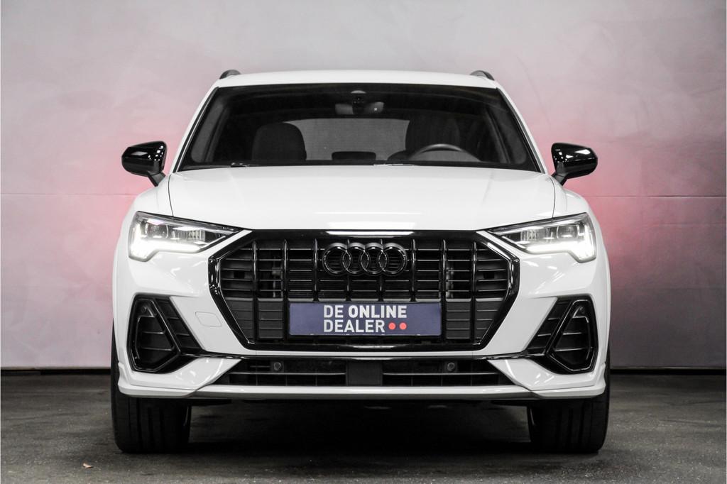 Audi Q3 45 TFSIe Black Edition |S-Line|Carplay|Camera|Trekha, Auto's, Audi, Gebruikt, Euro 6, 116 pk, Wit