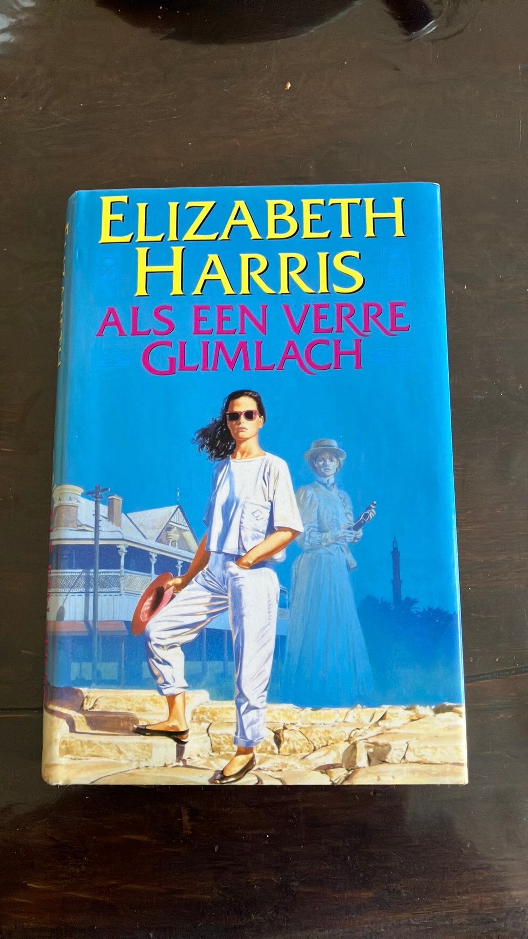 Elizabeth Harris. Als een verre glimlach., Boeken, Romans, Gelezen, Ophalen of Verzenden