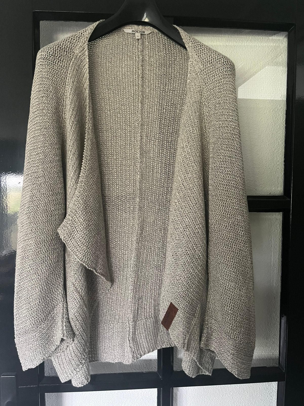 Mooi vest van Moscow, Ophalen of Verzenden, Zo goed als nieuw, Maat 38/40 (M), Beige