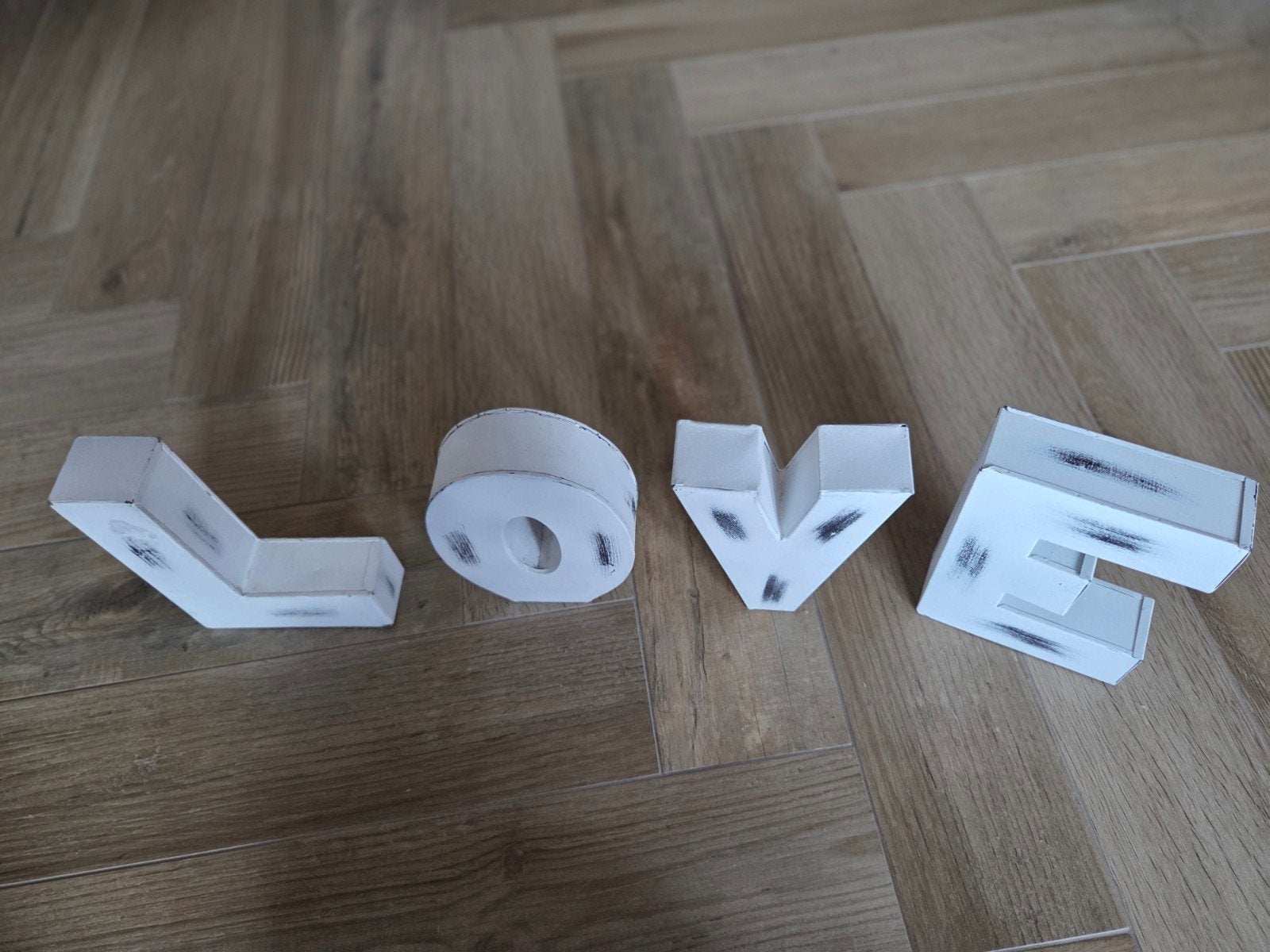 VT Wonen LOVE letters - Antiek wit decoratie, Ophalen of Verzenden, Zo goed als nieuw, Wit, Vintage