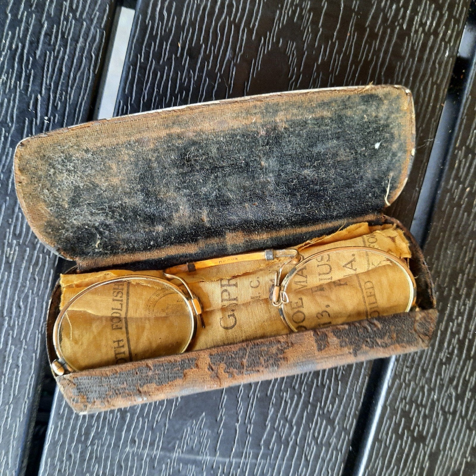 Antieke pince-nez bril met etui en poetsdoekje, Antiek en Kunst, Ophalen of Verzenden