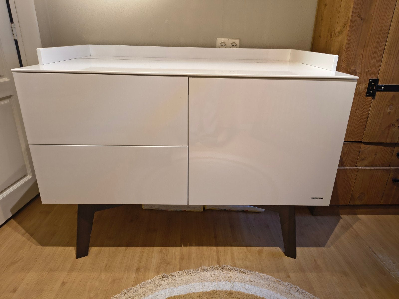 Kidsmill Sixties Commode Wit/ Walnoot incl verlengstuk, Ophalen, Gebruikt, 50 tot 70 cm, 100 cm of meer