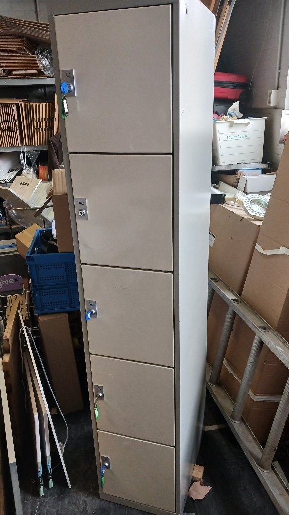 Schoollocker, kluisjes, Huis en Inrichting, Ophalen, Gebruikt