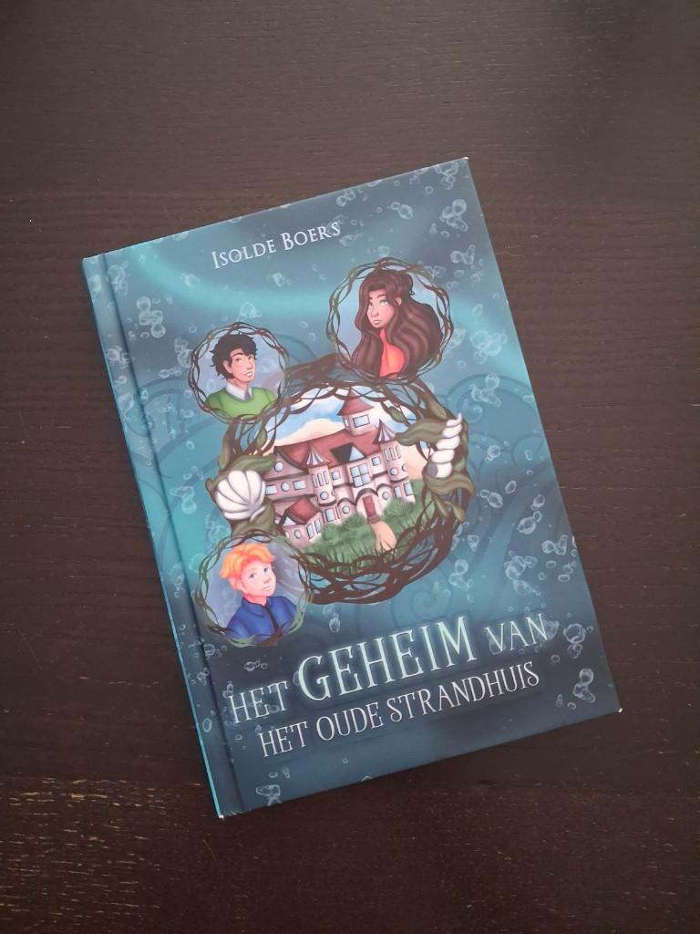 Isolde Boers - het geheim van het oude strandhuis, Ophalen of Verzenden, Zo goed als nieuw