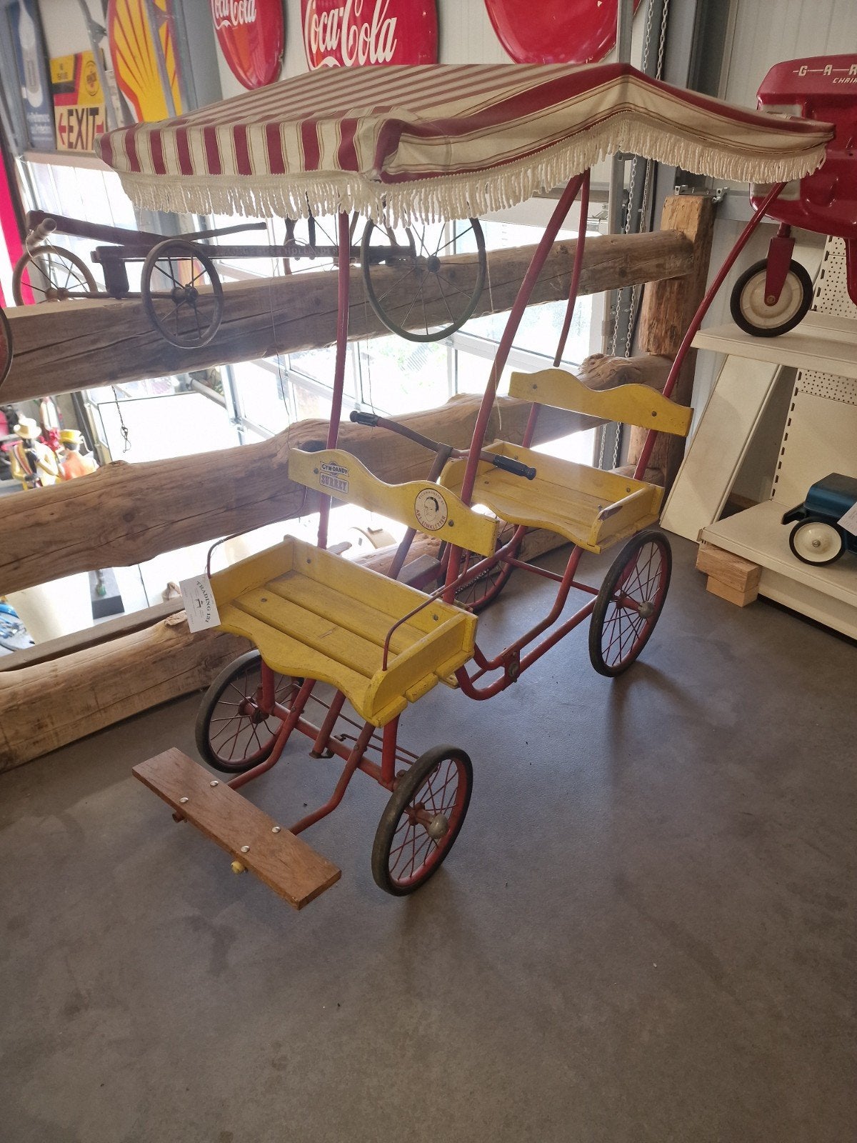 Gym dandy surrey trapauto 50jaren, Ophalen