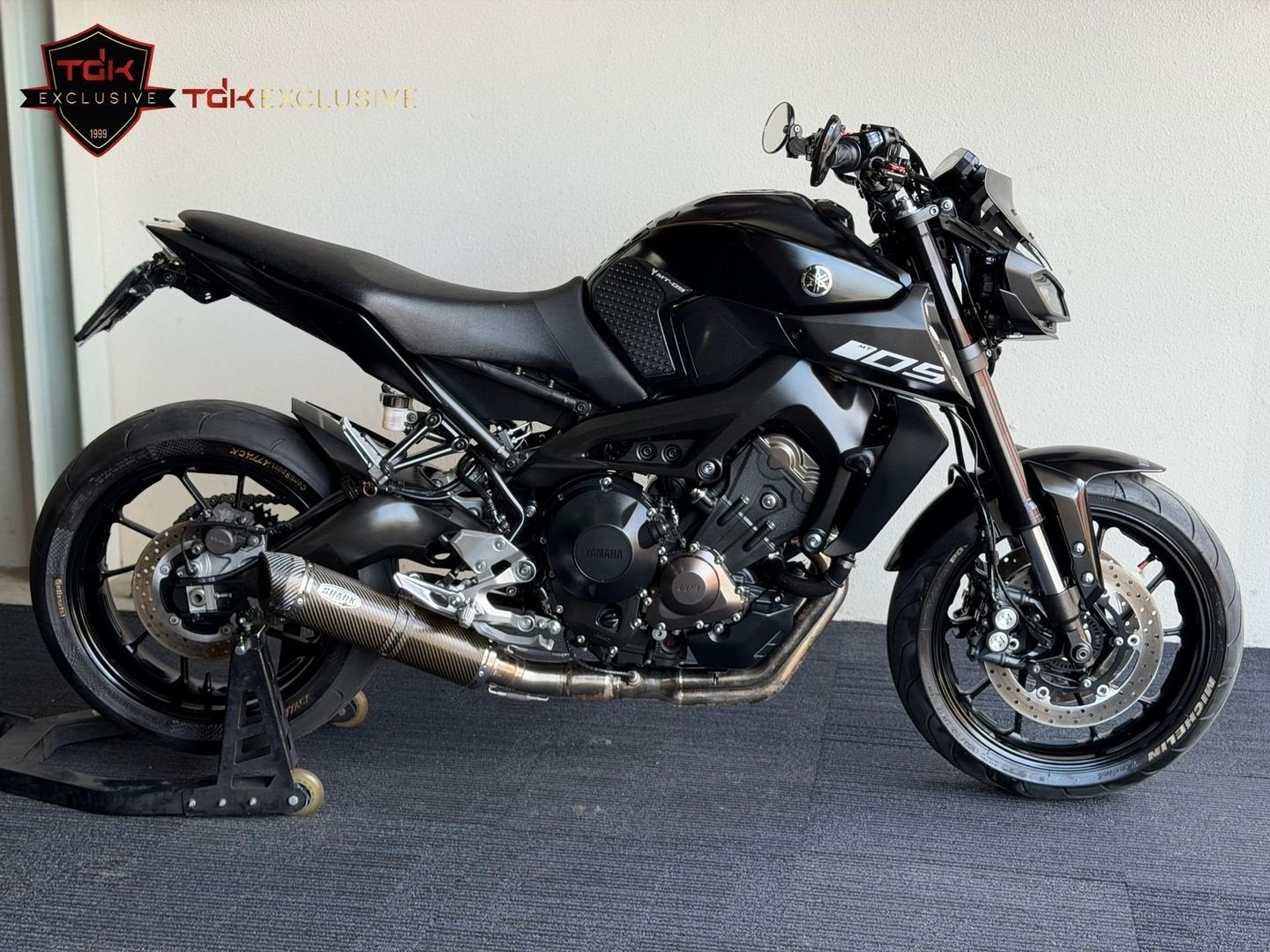 YAMAHA MT-09 BOMVOL SHARK TOPSTAAT MT09 MT 09 TOPSTAAT, Motorrijbewijs A, Bedrijf, 3 cilinders, Meer dan 35 kW