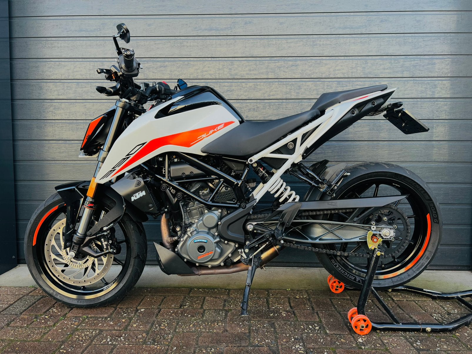 KTM 390 duke 2022, A2 motor, NIEUWSTAAT! (125, 690, 790), Occasion, 373 cc, Minimaal motorrijbewijs A2, Handgeschakeld