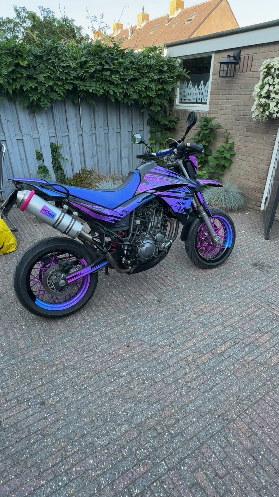 Unieke Yamaha XT660X Supermoto - Paars/Blauw Custom, Sportuitlaat, Particulier, Minimaal motorrijbewijs A2, Handgeschakeld