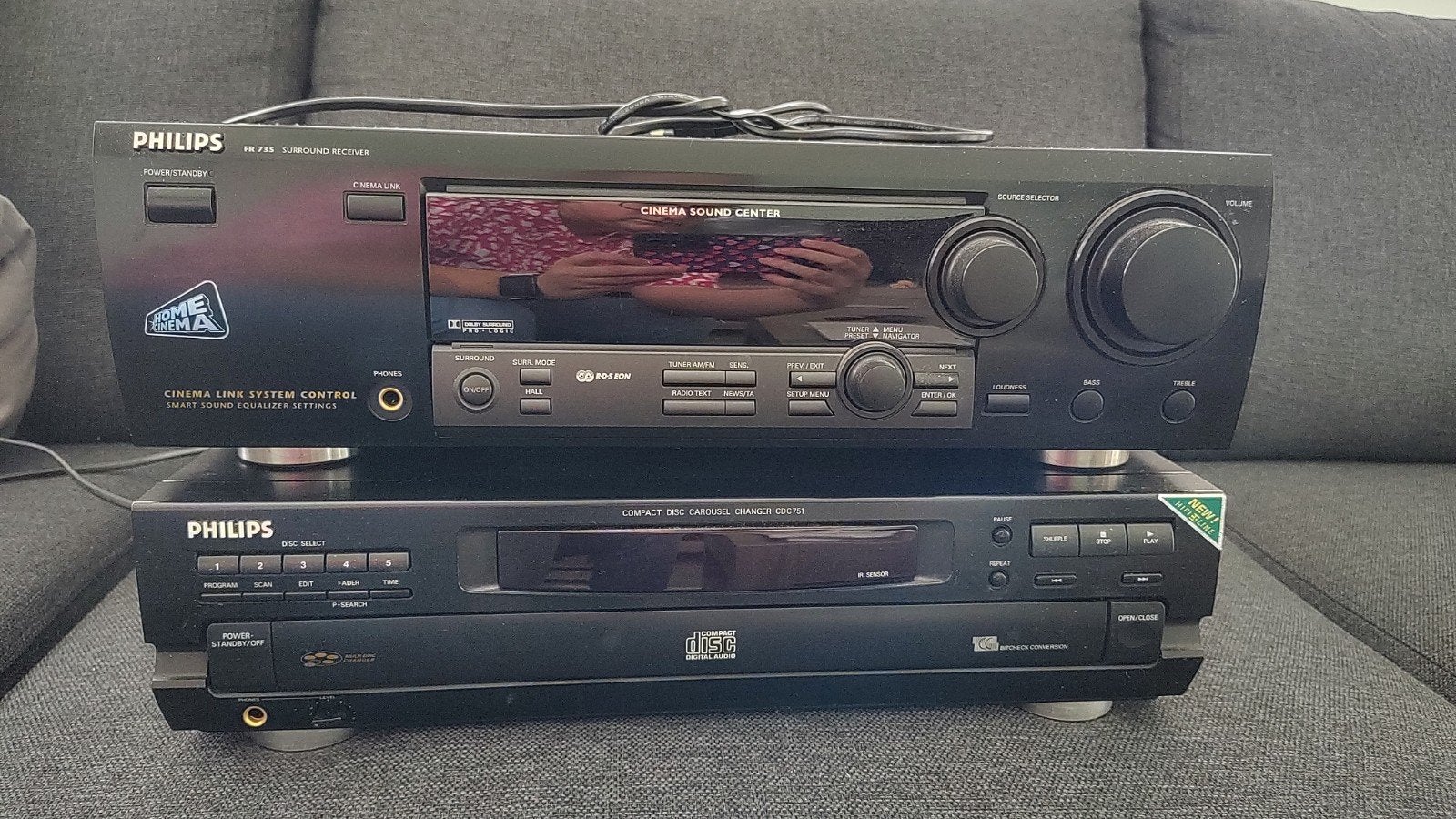 Philips FR 735 Surround Receiver & CD-wisselaar, Philips, Ophalen of Verzenden, Minder dan 40 watt, Overige spelers