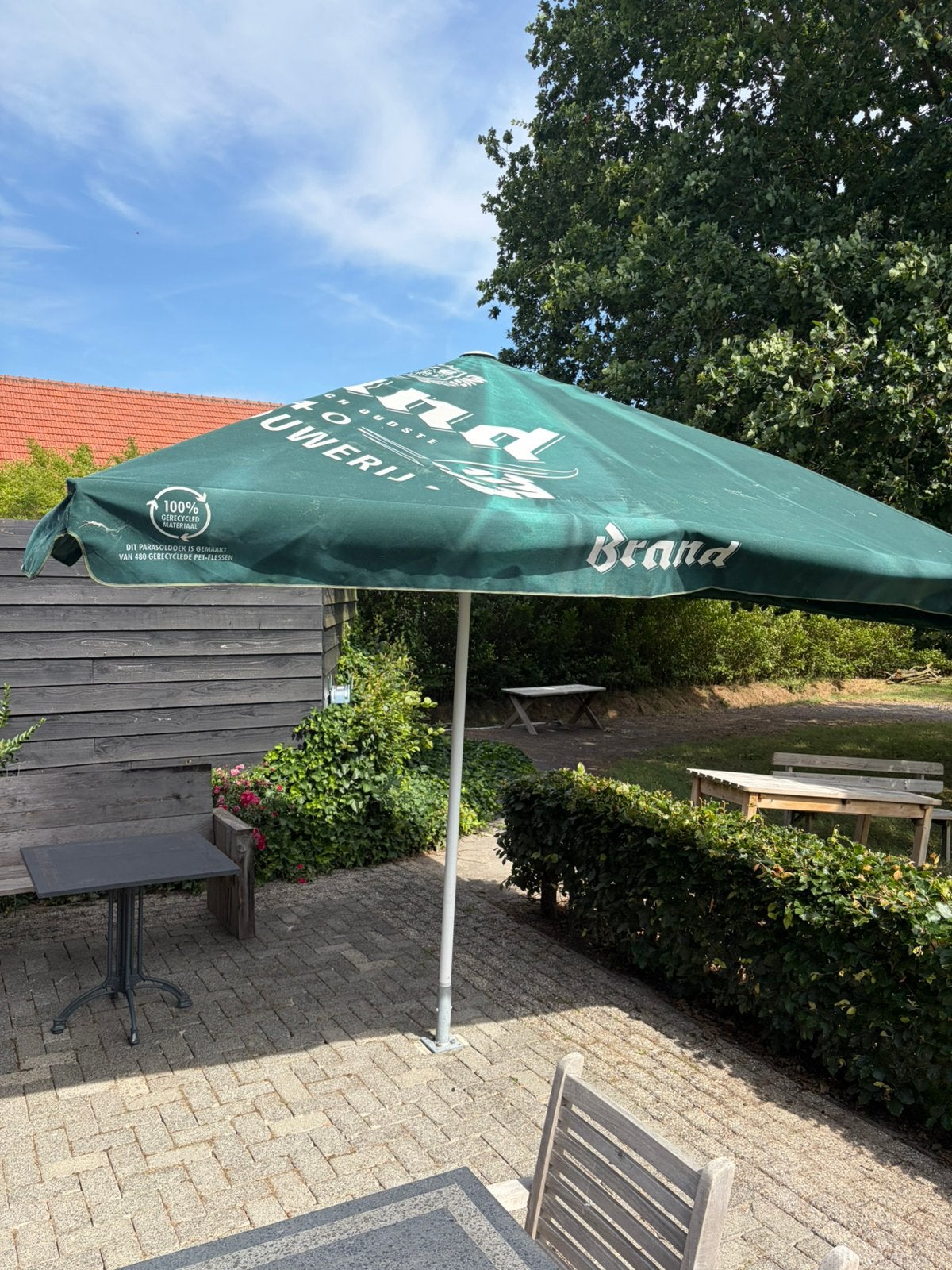 Brand Bier Horeca Parasol, Tuin en Terras, Parasols, Ophalen, Verstelbaar, Overige typen, Zo goed als nieuw
