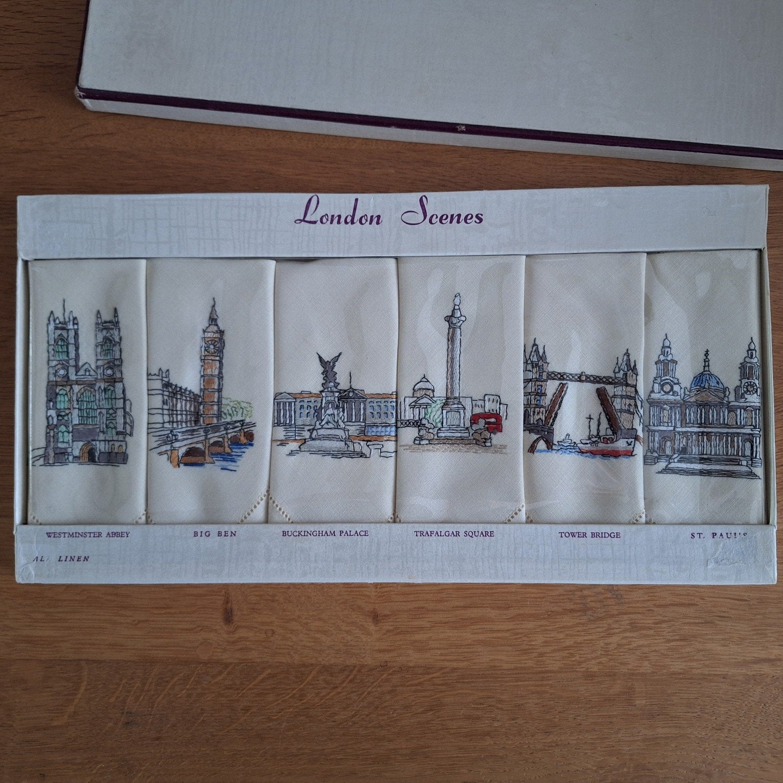 Vintage Sundew Linens Geborduurde Linnen Theeservetten, Ophalen of Verzenden
