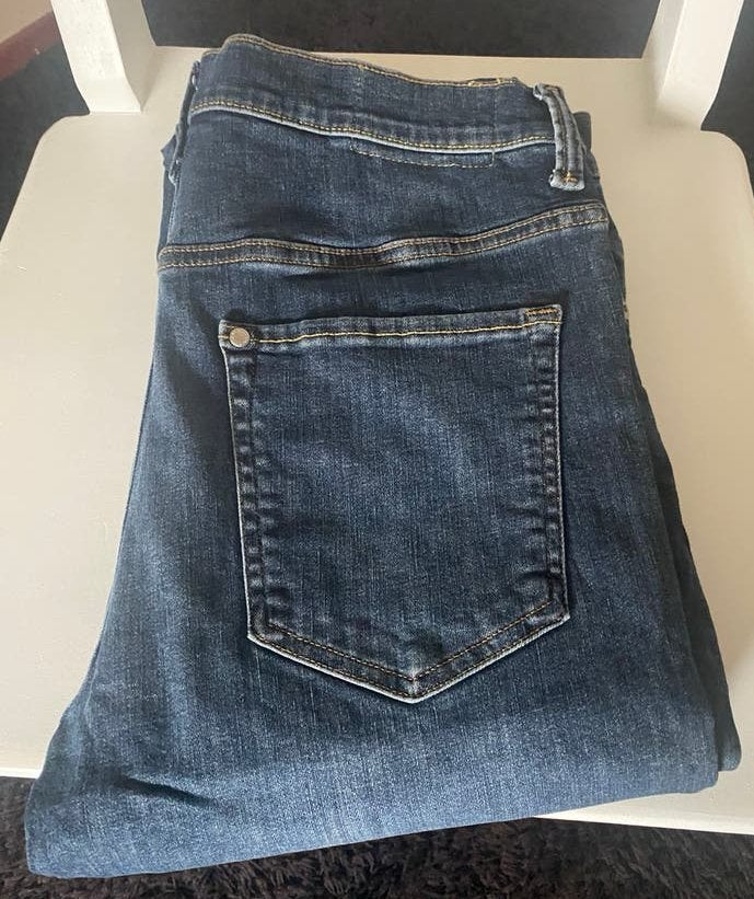 H&M Jeans / Spijkerbroek Slim, Blauw, W34 L34, nieuw, Blauw, Nieuw, Ophalen of Verzenden, W33 - W34 (confectie 48/50)