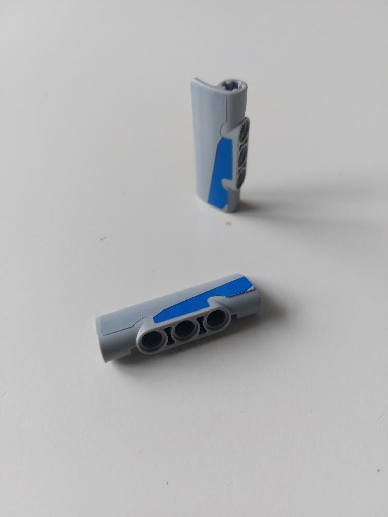 2 technic Lego paneel gebogen 2x5x1, Lego, Ophalen of Verzenden, Zo goed als nieuw, Technic