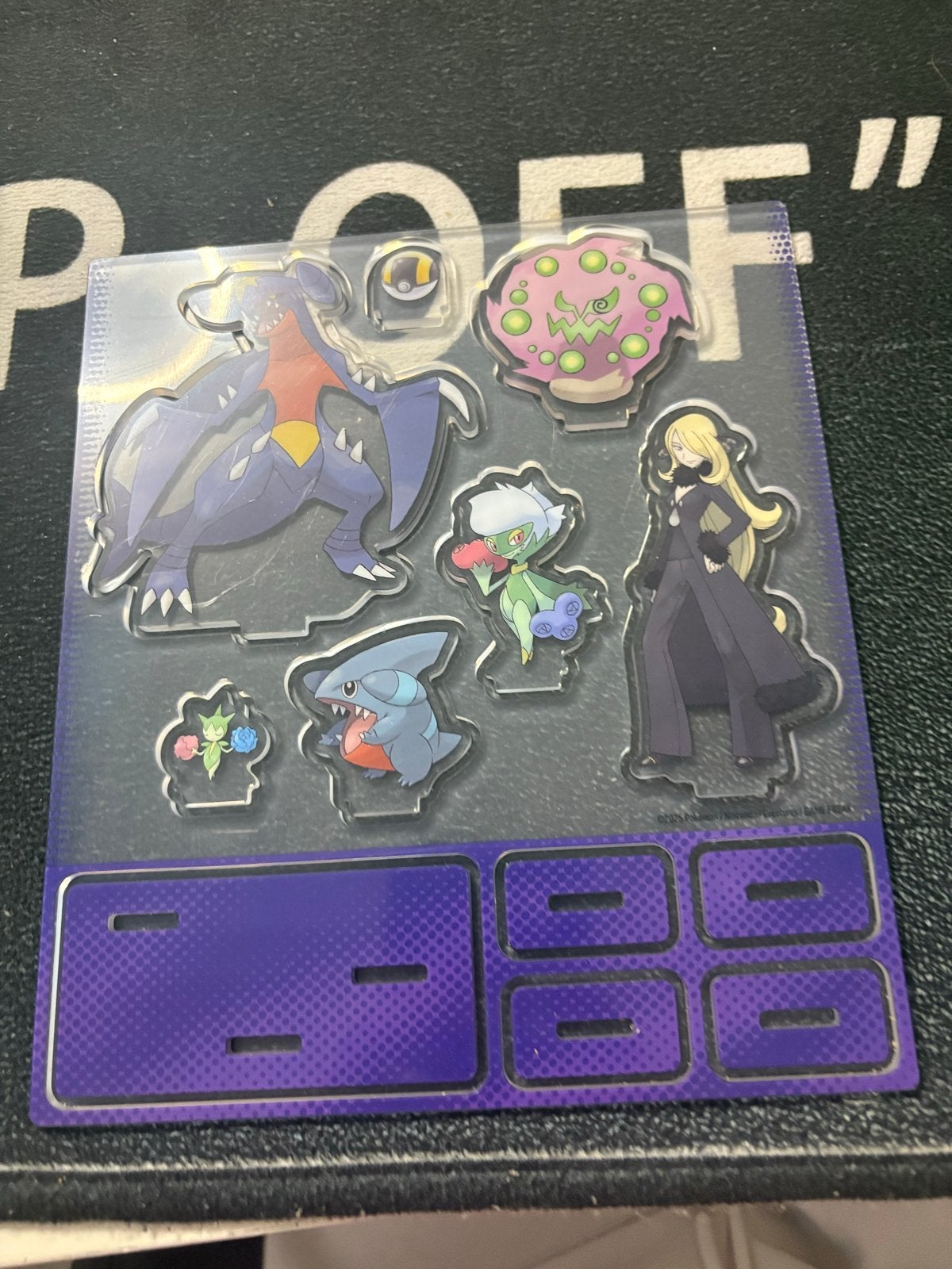 Pokémon Cynthia & Garchomp Acryl Standee Set, Verzamelen, Speelgoed, Ophalen of Verzenden, Nieuw
