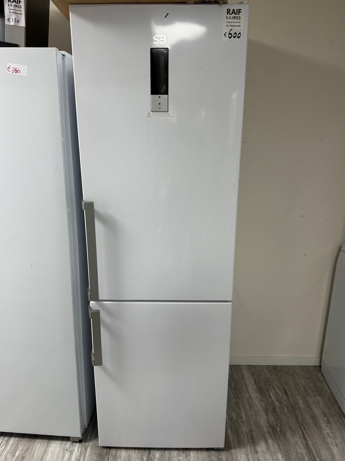 Koel-Vriescombinatie NoFrost 331L 186Hoog B-Keuze Nieuw, SB Electronics, 200 liter of meer, Heescheweg 17 5388 RG Nistelrode, Met aparte vriezer
