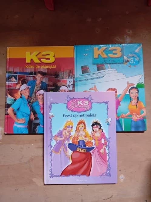 meidengroep K3 spullen 1 x stoel 7 x dvd films 3 boeken, Ophalen of Verzenden, Gebruikt, Overige typen