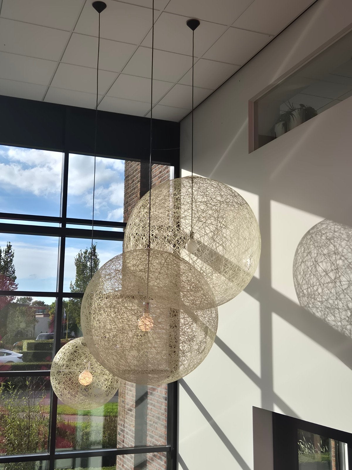 Set van 3 moderne draadbol hanglampen - merk Moooi / Random, Huis en Inrichting, Ophalen, Metaal, E27 (groot), Zo goed als nieuw