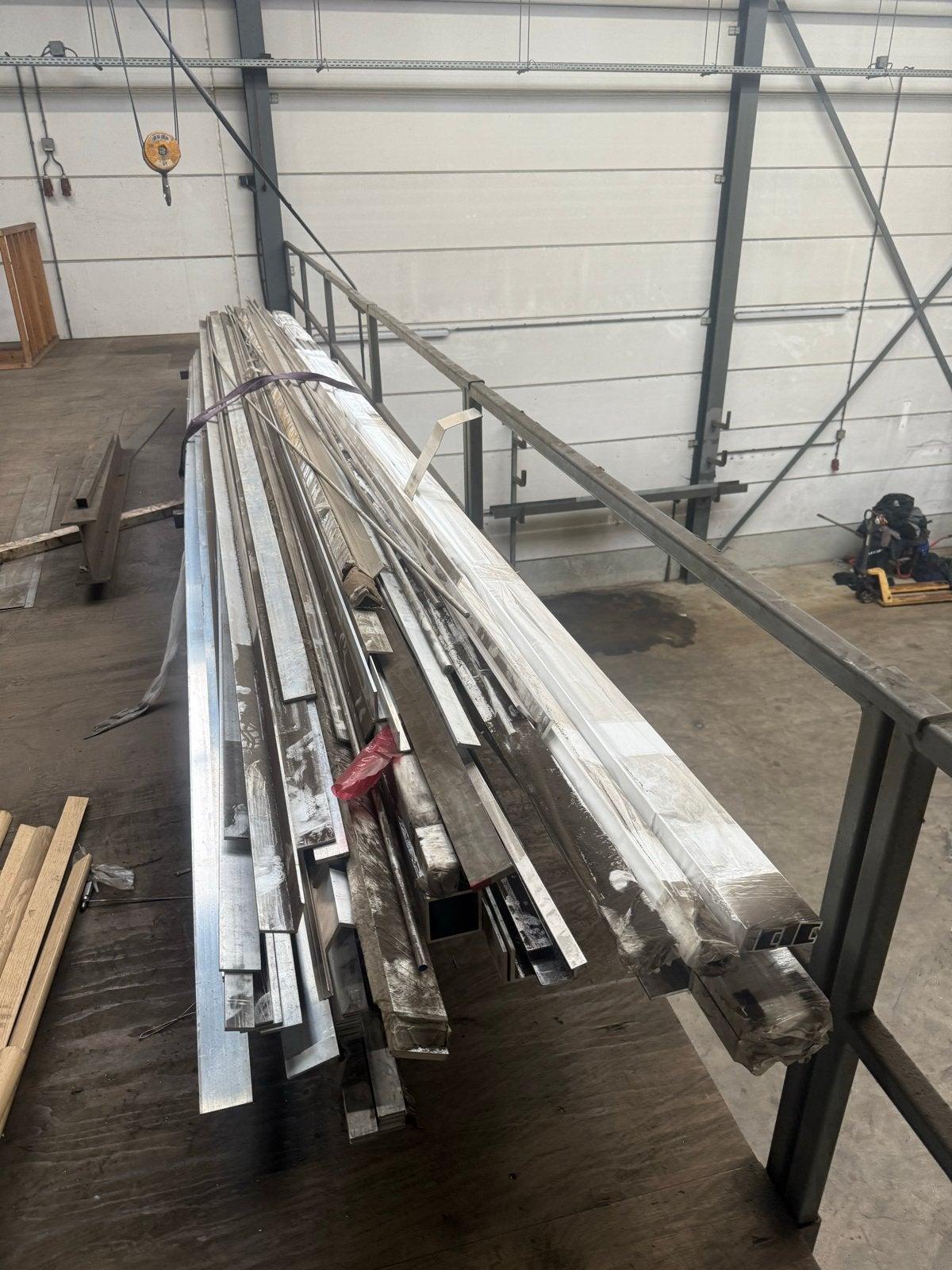 Diverse partij aluminium profielen en strippen, Doe-het-zelf en Verbouw, Ophalen of Verzenden, Gebruikt, Aluminium