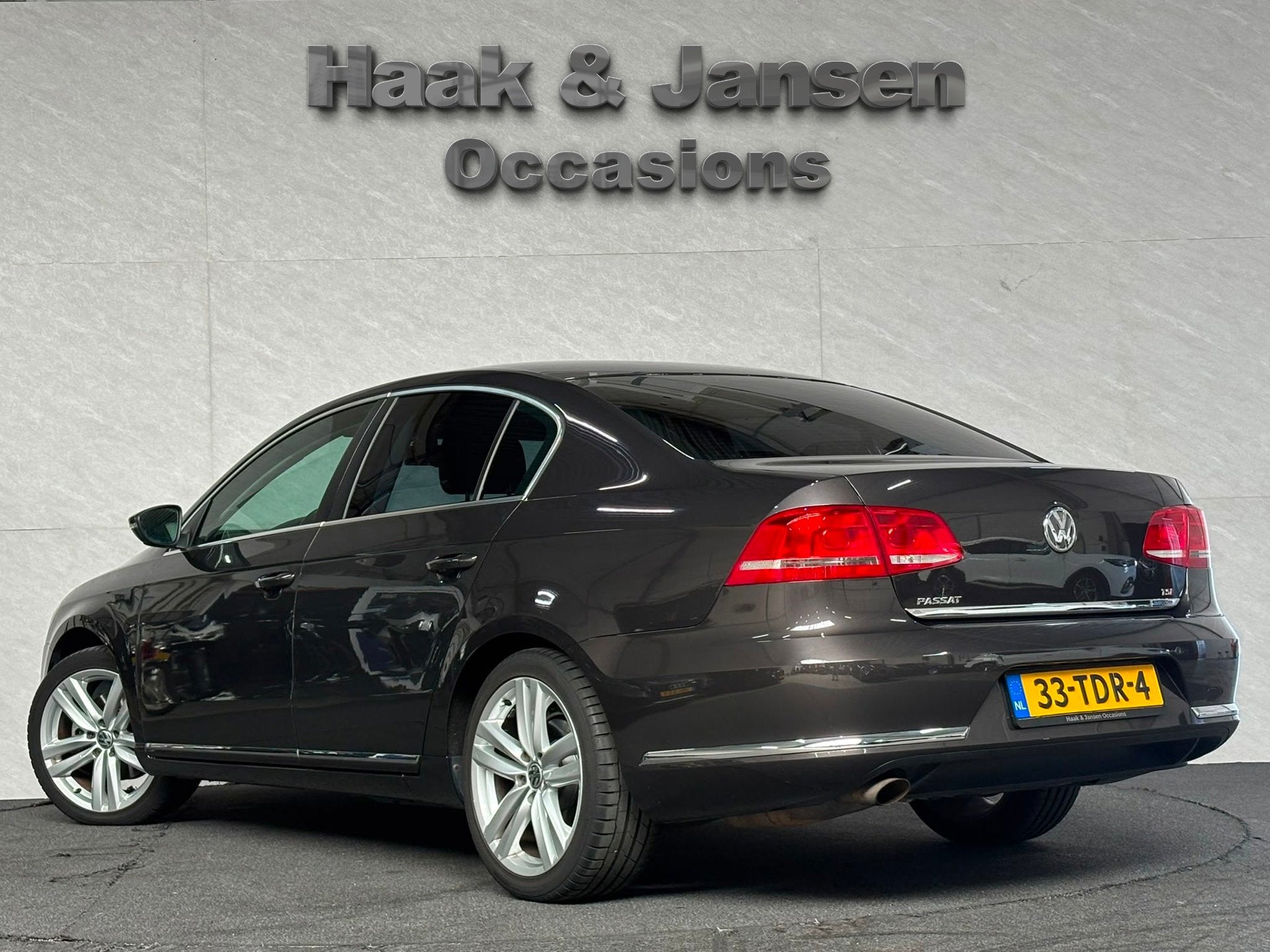 Volkswagen Passat 1.4 TSI Comfortline - Automaat - Infotainm, Euro 5, Gebruikt, 4 cilinders, Bruin