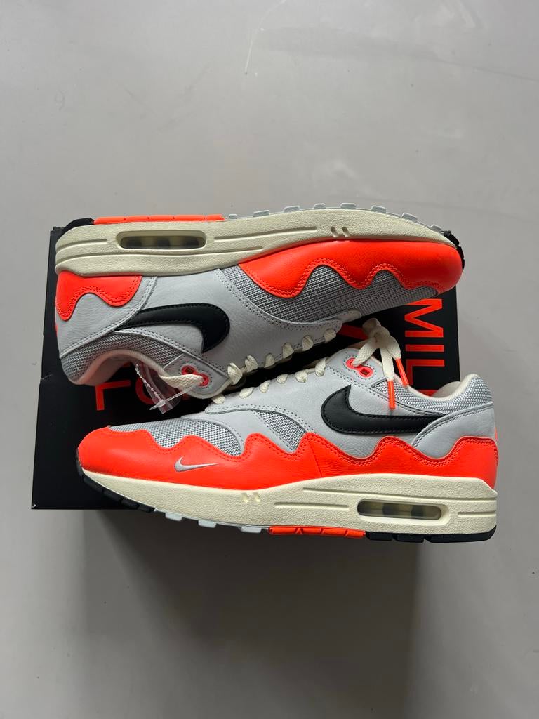 Nike Air Max 1 Patta Wave Hyper Crimson 44  - Nieuw in doos, Nike, Nieuw, Oranje, Ophalen of Verzenden