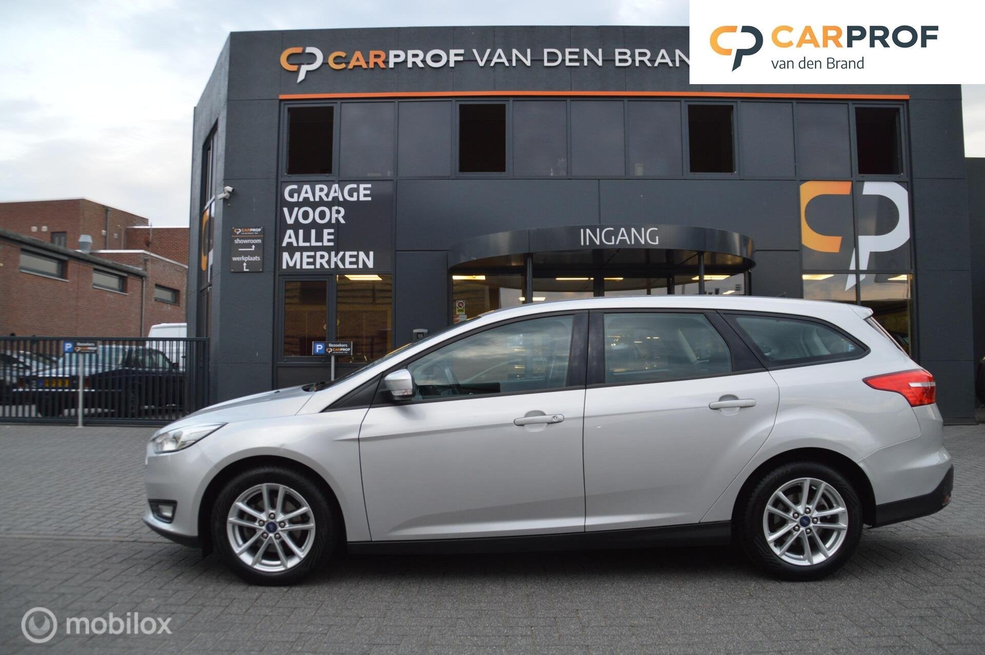 Ford Focus Wagon 1.0 Lease Edition NIEUWE RIEM, GARANTIE, Auto's, 125 pk, Gebruikt, Euro 6, Handgeschakeld