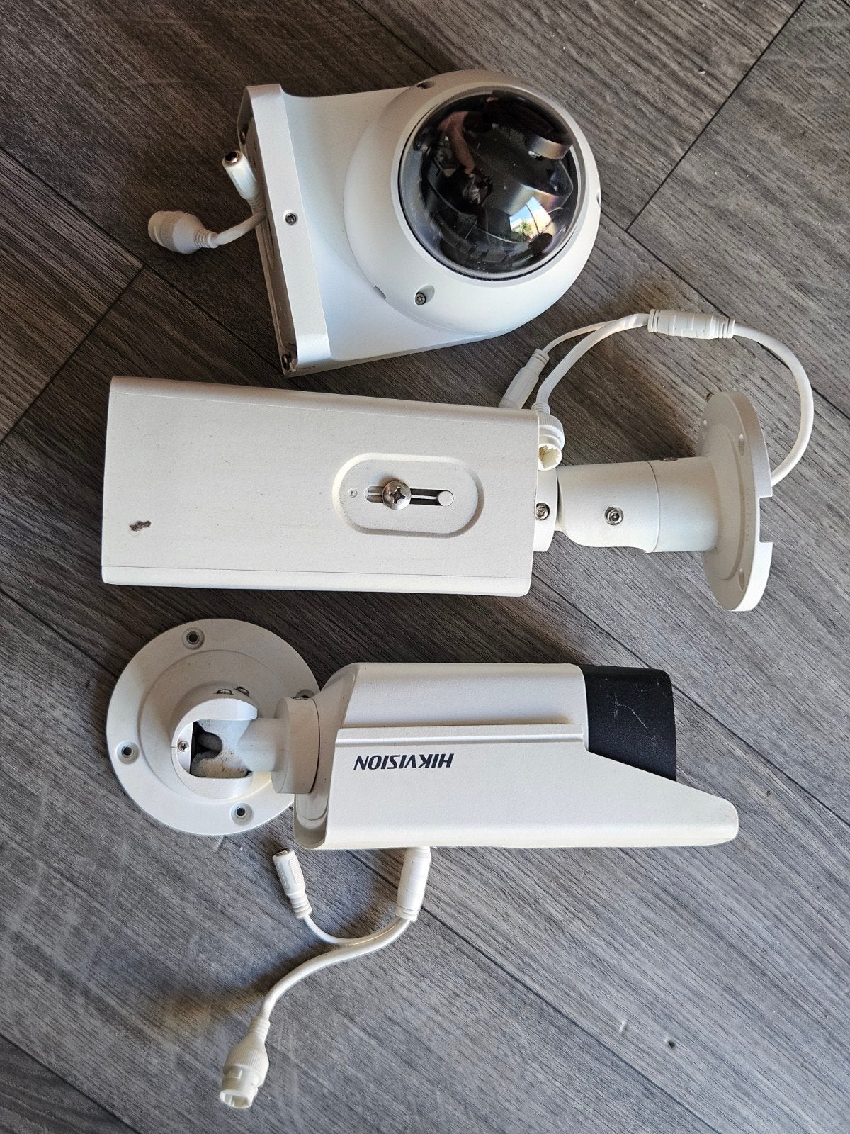 Hikvision en Dahua Beveiligingscamera's - Set van 3, Ophalen of Verzenden, Gebruikt, Buitencamera