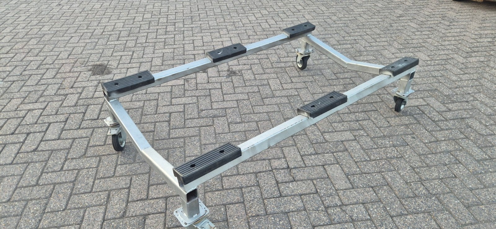 Botenbok tot 1000 KG € 275,-, Watersport en Boten, Accessoires en Onderhoud, Ophalen, Gebruikt, Gereedschap, Onbekend