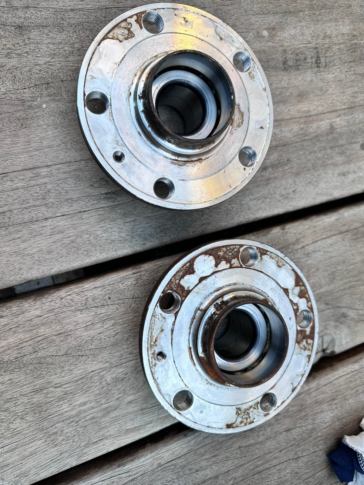 VW passat B7 wiellagers achter (nieuw, origineel), Ophalen of Verzenden, Nieuw, Volkswagen