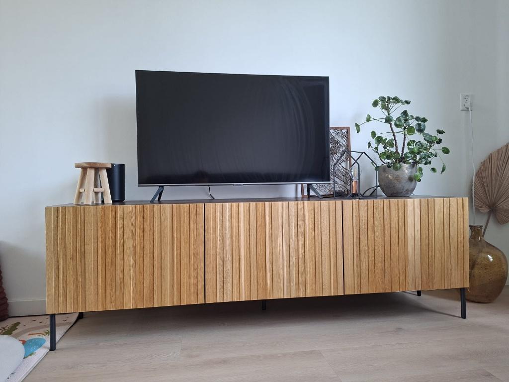 Gravure Woood tv meubel. Zeer netjes! Kleur bruin & naturel!, Ophalen, 150 tot 200 cm, Zo goed als nieuw, Minder dan 100 cm