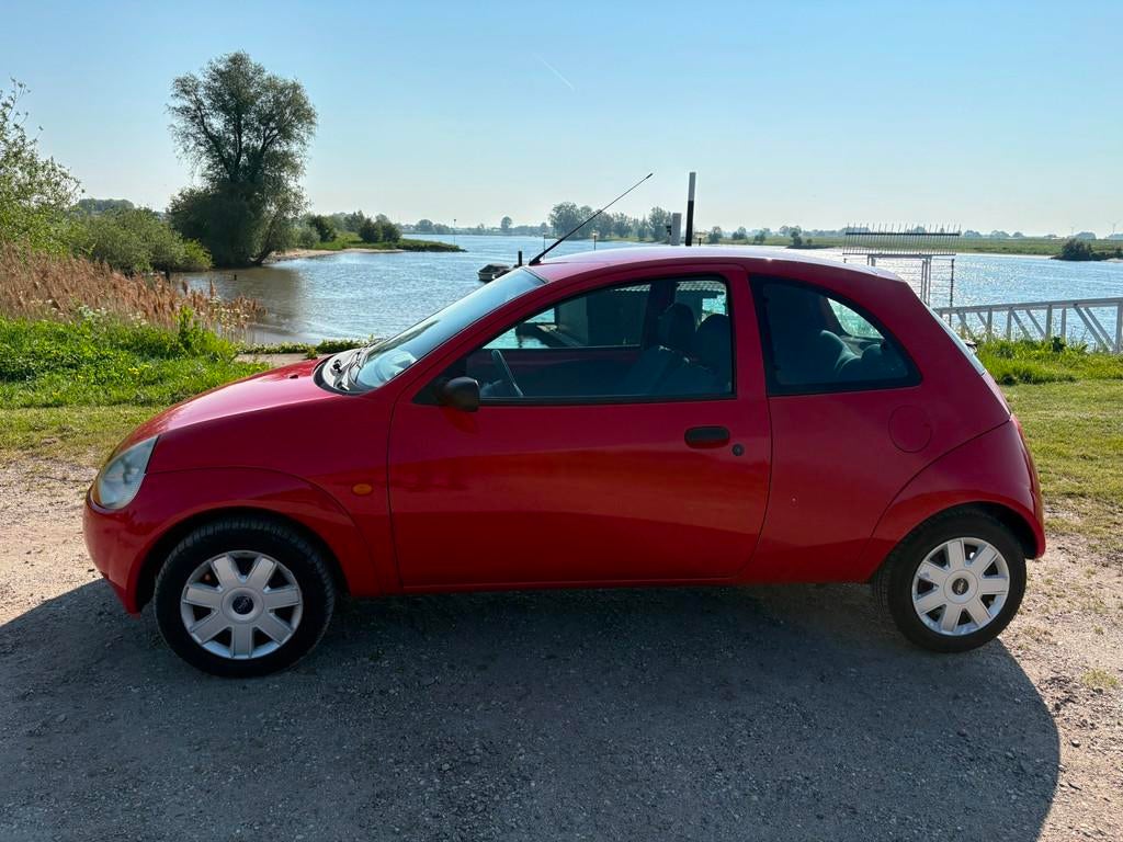 Ford Ka 1.3 Cool & Sound 2E EIGENAAR/NAP/CARPLAY/AIRC/CAMERA, Voorwielaandrijving, 1299 cc, Stof, Gebruikt