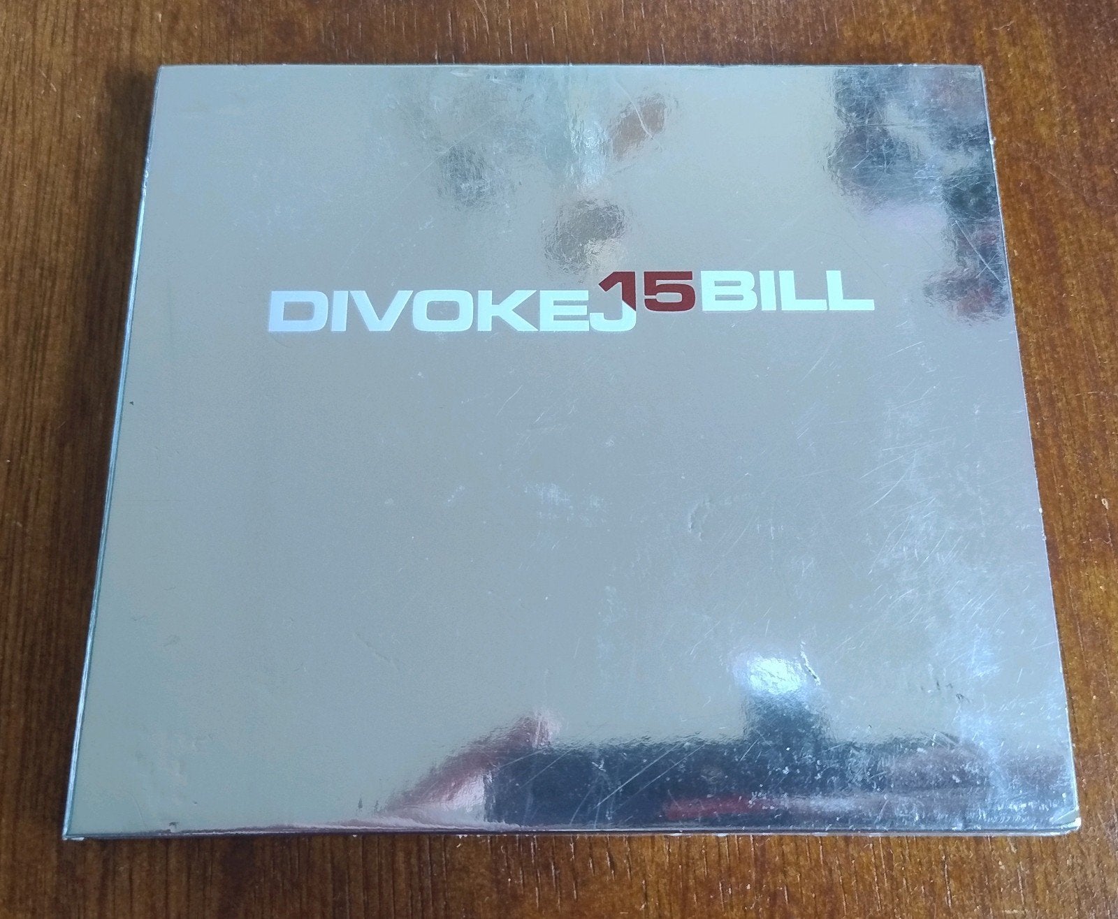 CD Divokej Bill - 15 - Tjechische folk rock - jubileum CD, Cd's en Dvd's, Ophalen of Verzenden, Zo goed als nieuw, Folk Rock, Album
