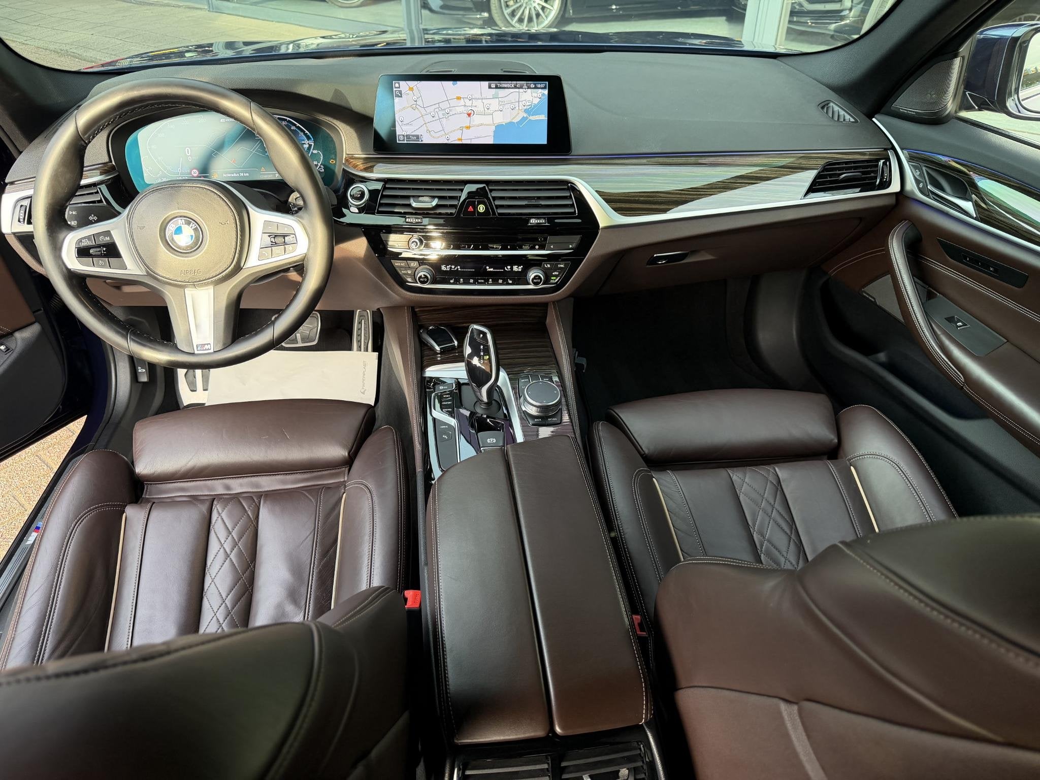 BMW 5-serie 530e xDrive iPerformance High Executive | SFEER, 1998 cc, Gebruikt, Euro 6, 4 cilinders