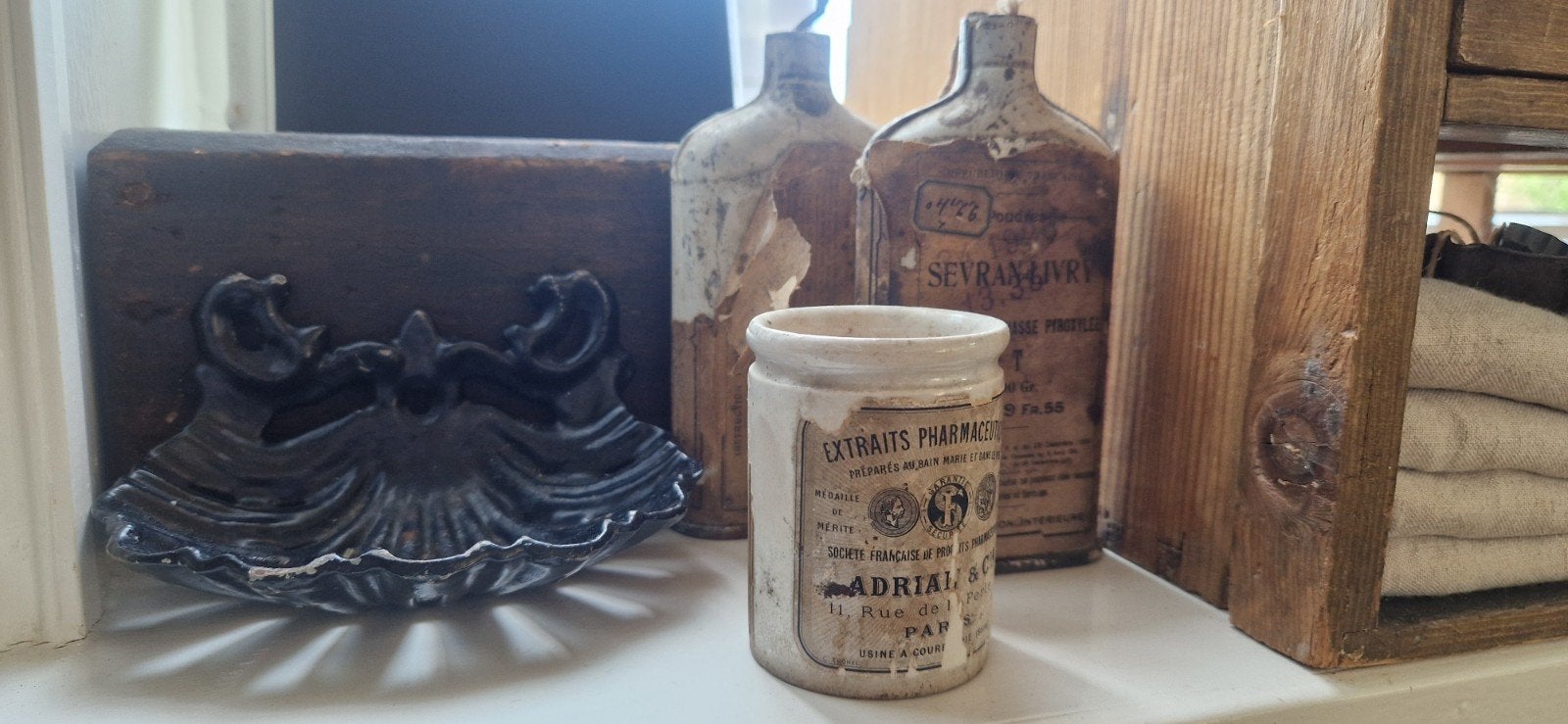 Geëmailleerd zeepbakje~gietijzeren zeepbakje~zwart emaille, Ophalen of Verzenden
