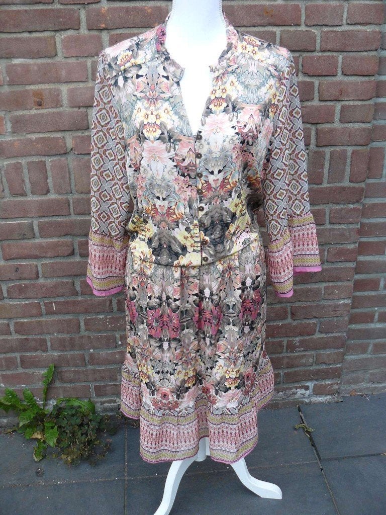 Prachtige jurk van Tessa Koops maat M., Maat 38/40 (M), Blauw, Ophalen of Verzenden, Zo goed als nieuw