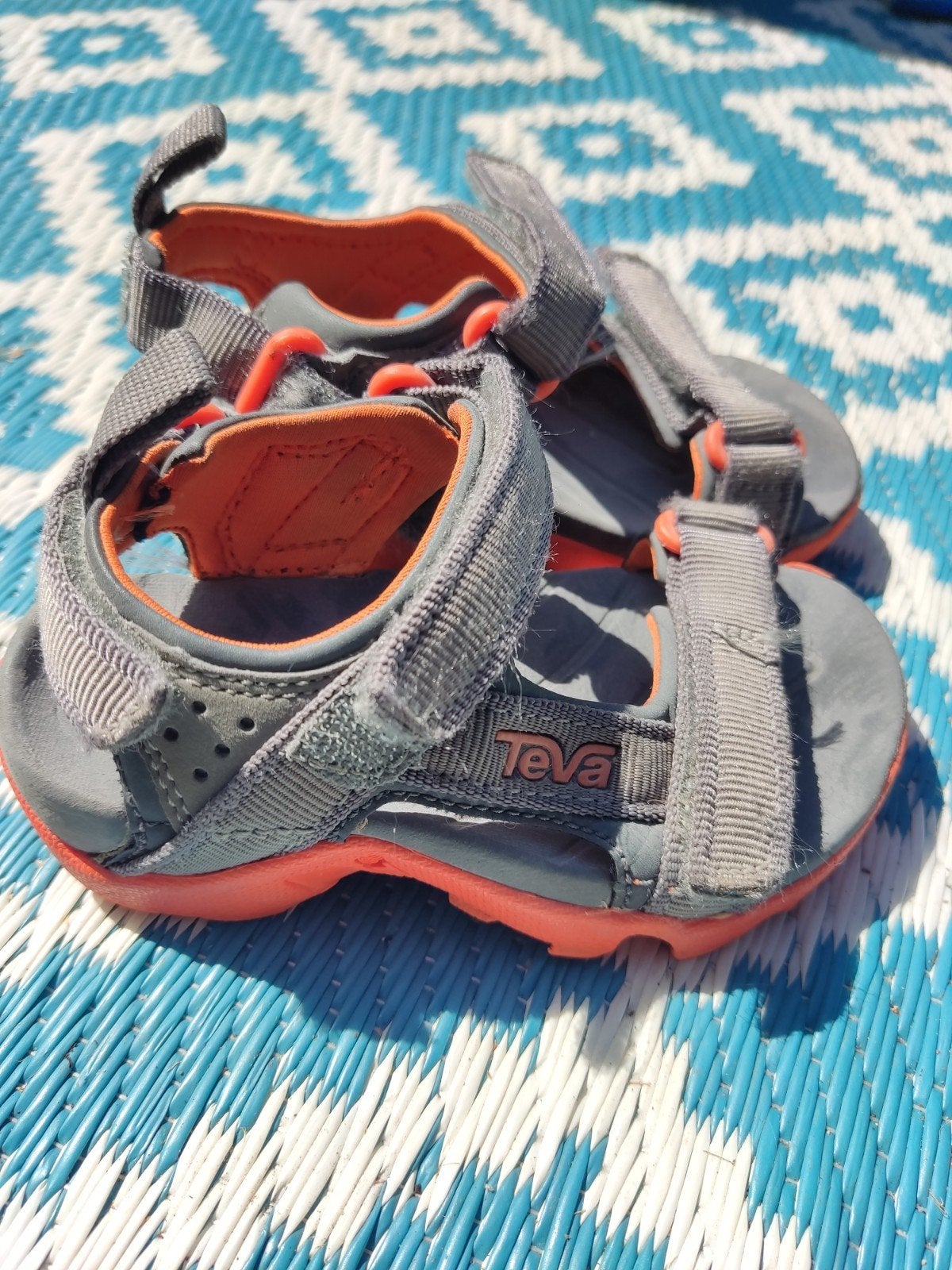 Teva kindersandalen, Ophalen, Gebruikt, Jongen of Meisje, Overige typen