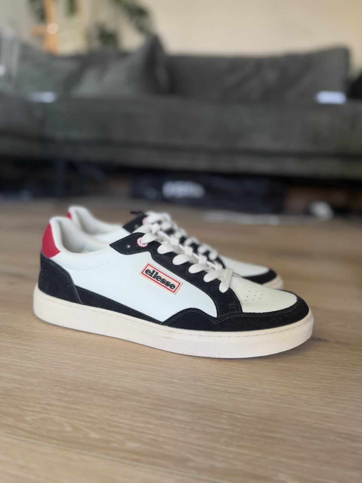 Men’s 42 Ellesse Retro Trainers, Ophalen of Verzenden, Zo goed als nieuw, Wit