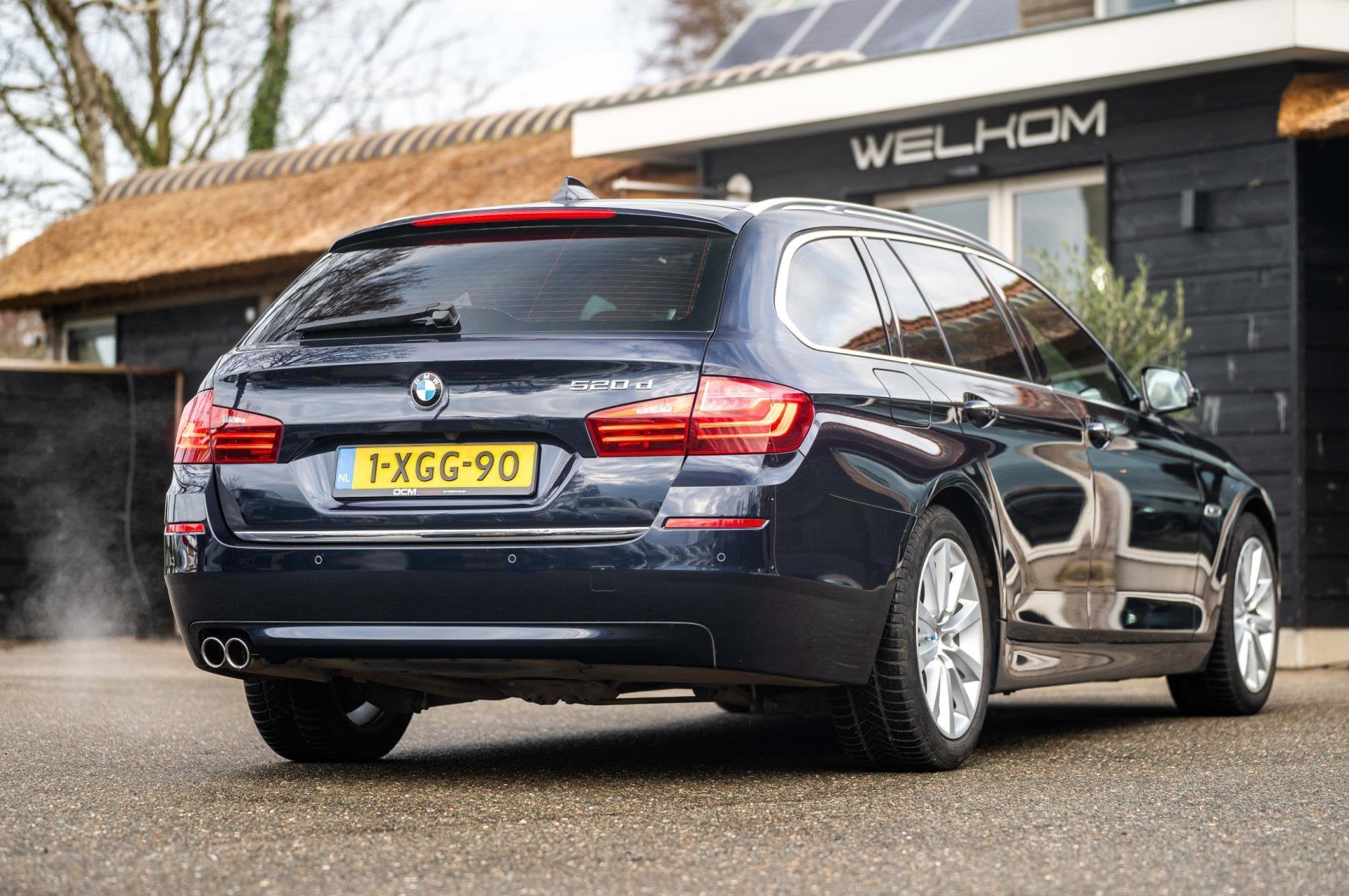 BMW 5-serie Touring 520d Last Minute Edition Panoramadak I S, Auto's, Automaat, Dealer onderhouden, Achterwielaandrijving, 2000 kg