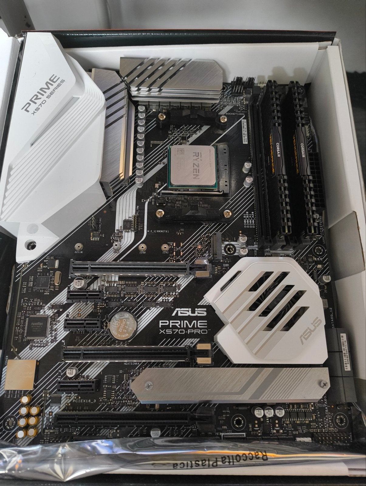 Asus prime x570 pro moederbord, Computers en Software, Moederborden, Ophalen, DDR4