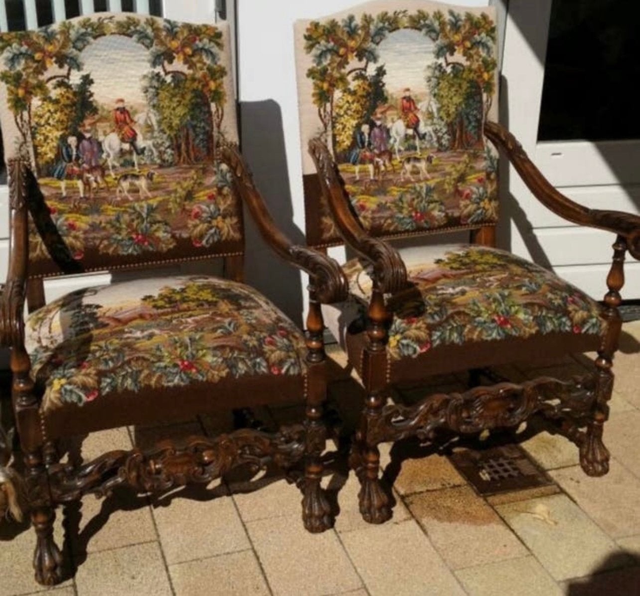 2 kasteel stoelen, Antiek en Kunst, Antiek | Meubels | Stoelen en Banken, Ophalen