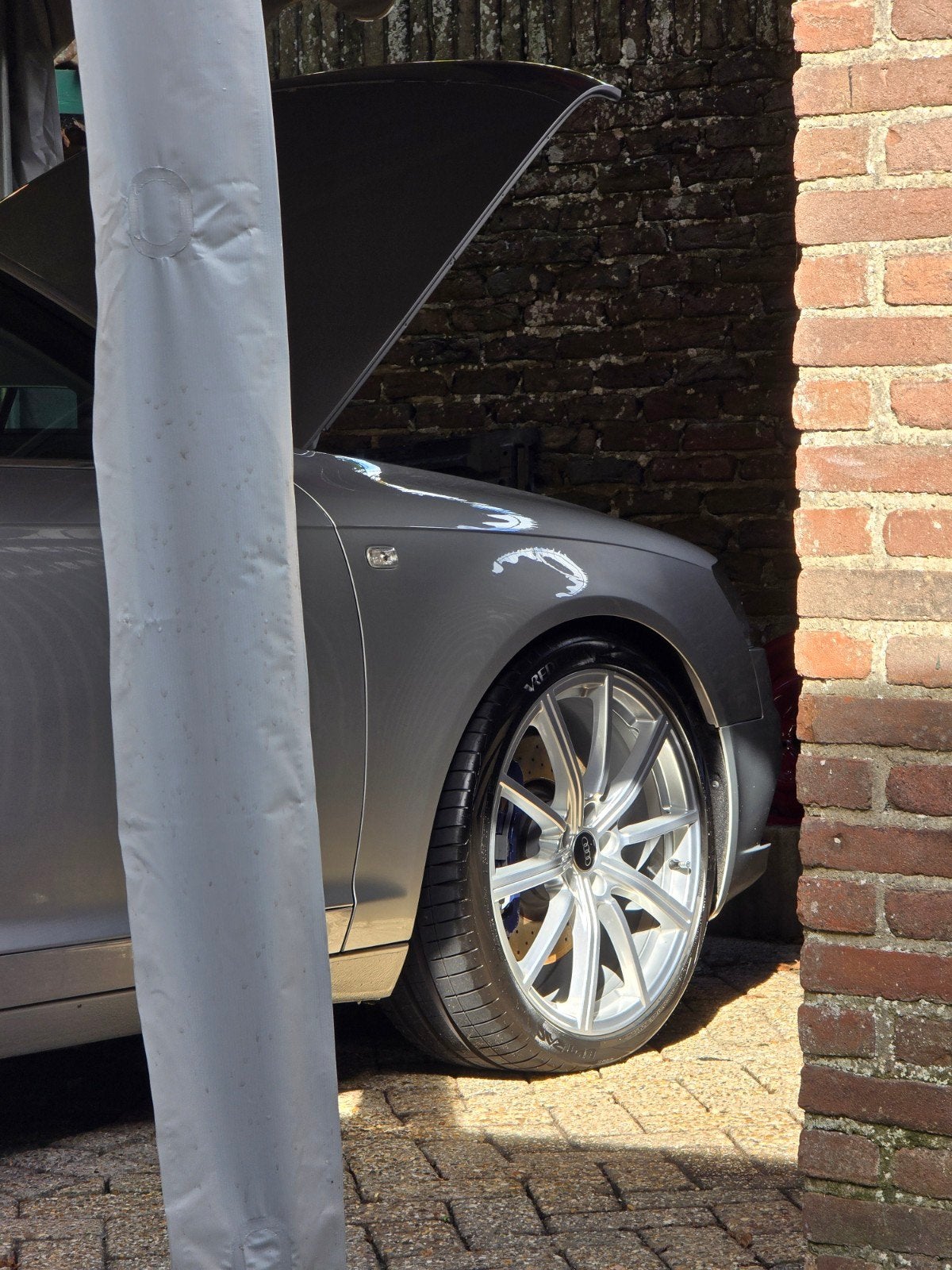 Audi velgen met nieuwe banden, Ophalen, Gebruikt, Banden en Velgen, 235 mm