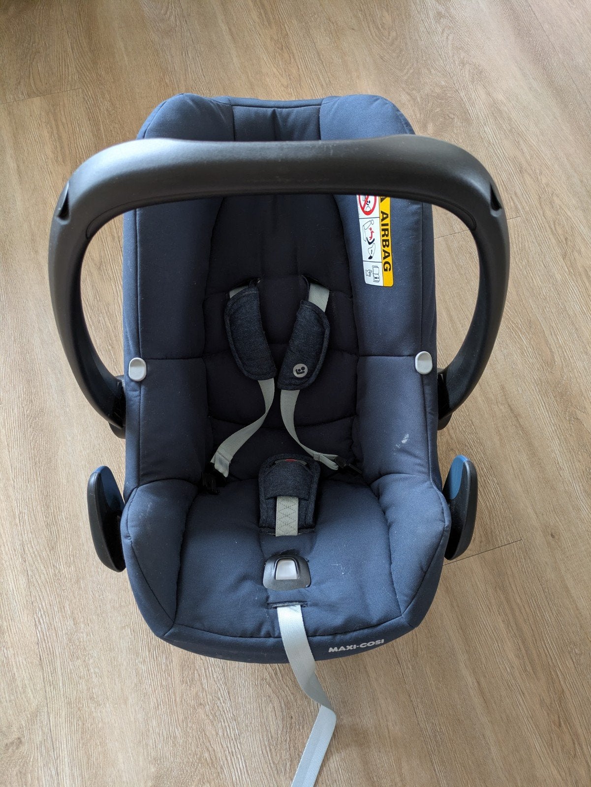 Maxi-Cosi Rock i-Size autostoel met FamilyFix2 base, Ophalen, Zo goed als nieuw, Isofix, 0 t/m 13 kg