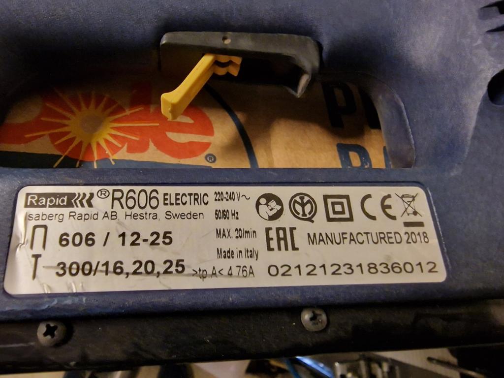 Rapid R606 Professionele Elektrische Nietmachine, Ophalen of Verzenden