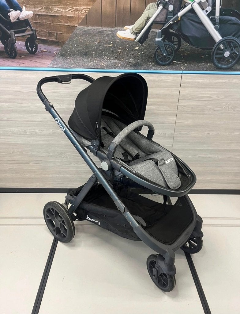 Joovy Qool Kinderwagen - grijs, Ophalen of Verzenden, Zo goed als nieuw, Verstelbare rugleuning