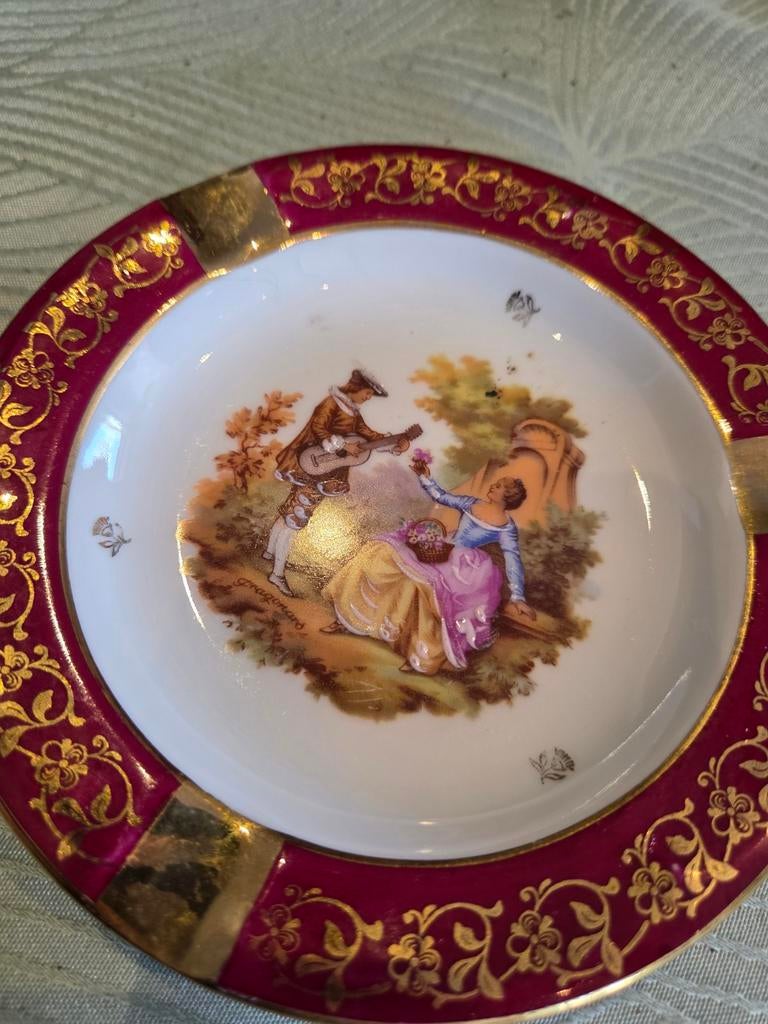 Vintage Limoges Porseleinen Asbak met Romantische Scène, Ophalen of Verzenden