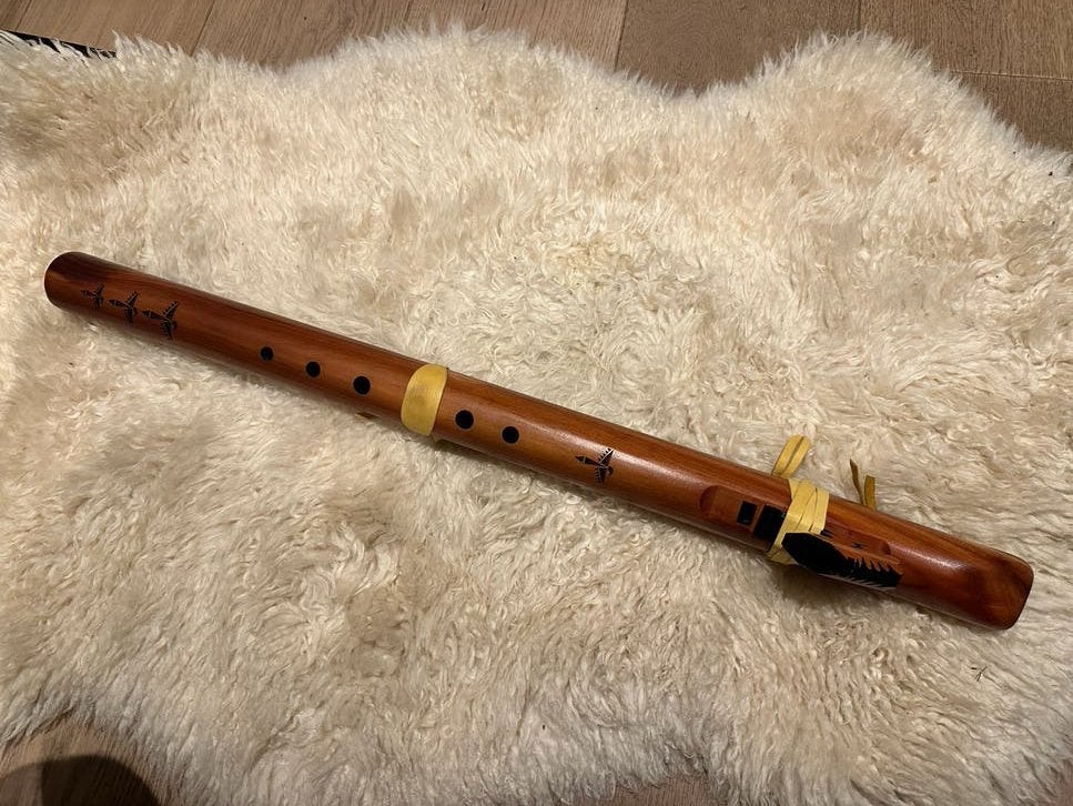 High Spirits Flute - D - Cedar (Condor Bass), Ophalen of Verzenden, Zo goed als nieuw, Houtblazer