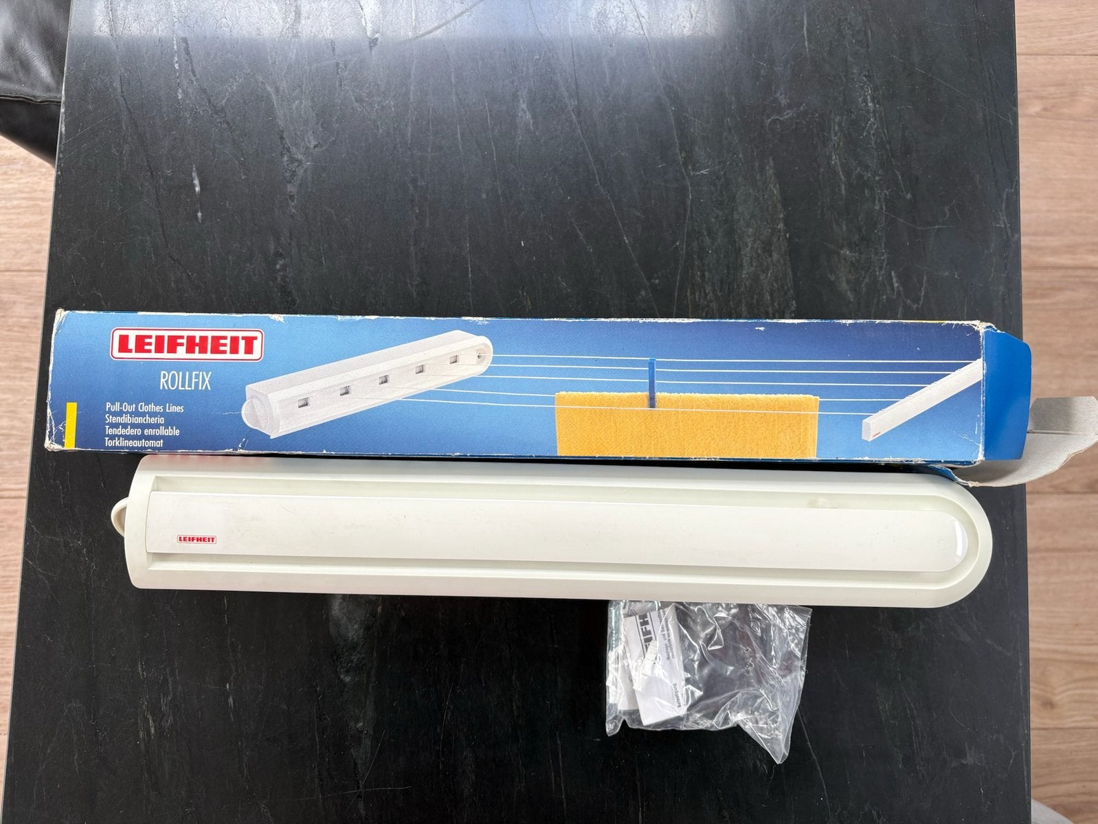 Nieuwe Leifheit Rollfix uittrekbare waslijn, Ophalen of Verzenden, Nieuw, Wasrek